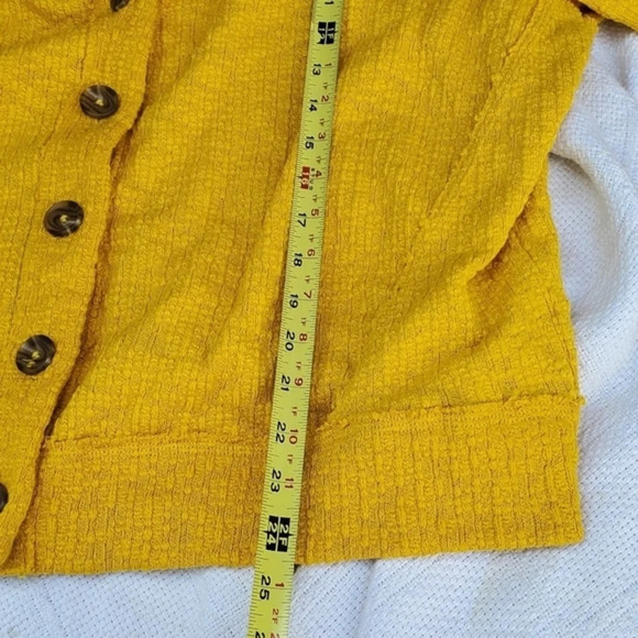 Two by Vince‎ Camuto Mustard cardigan XXL - Picture 5 of 8
